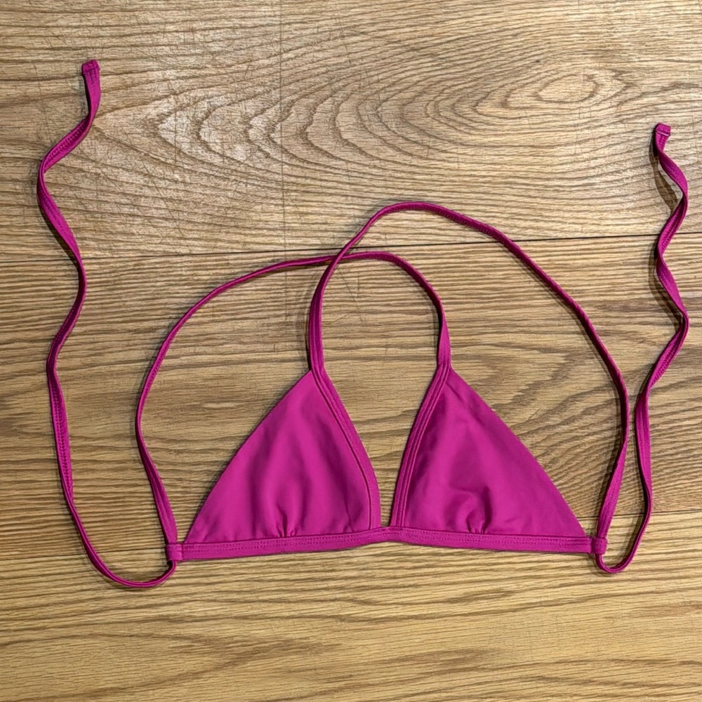Jolyn Lily bikini top XS in jazzy color. Perfect condition!